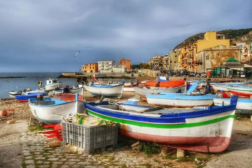 Primo Fiore Casa Vacanza Casteldaccia